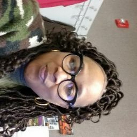 Meet your Posher, Jacquie - Picture 1 of 1